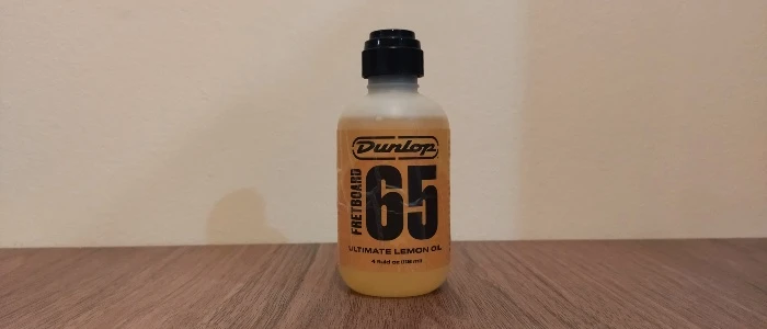Dunlop lemon oil